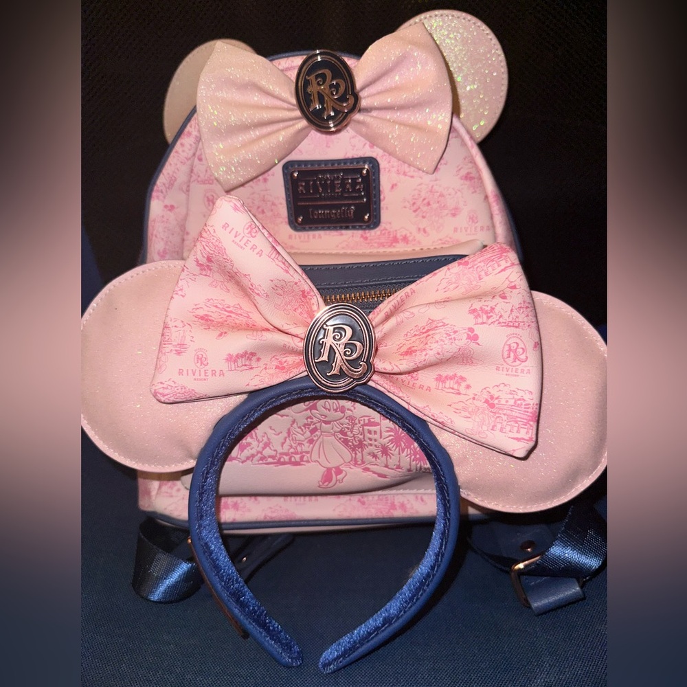 Disney loungefly ears and matching backpack